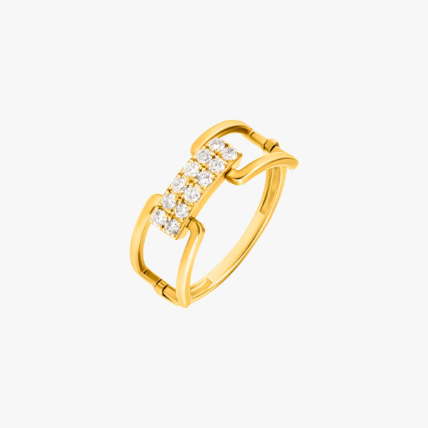 "She's Classy and Chic" Timeless ring with diamonds